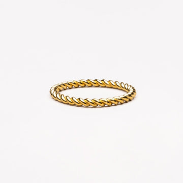 Anillo retorcido